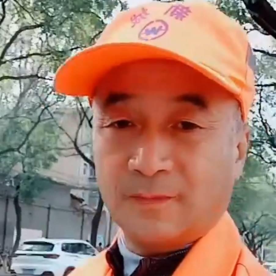 环卫工人老刘