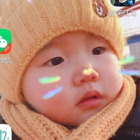 爱拍抖音的许姐