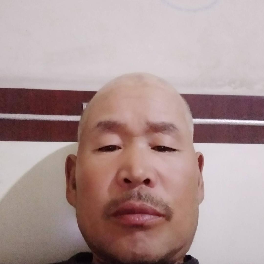 苏保荣