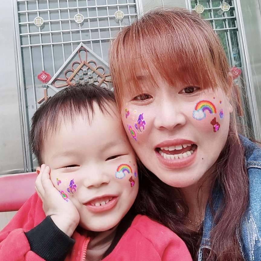 河南打工姐奋斗在深圳