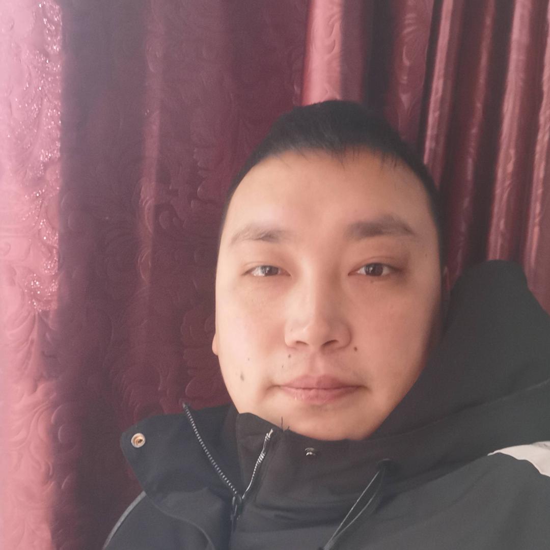 司伟奇