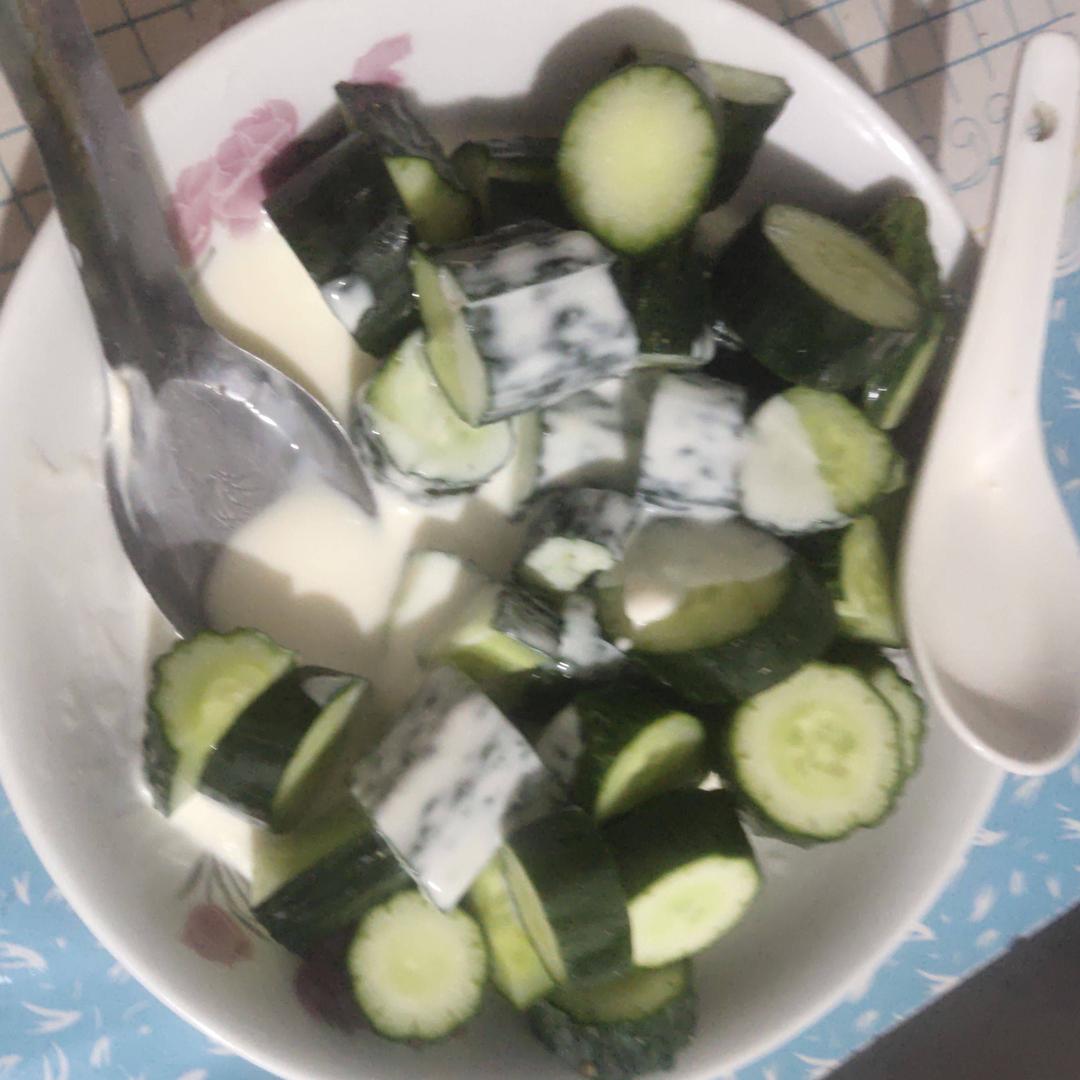 蜕变营_小六
