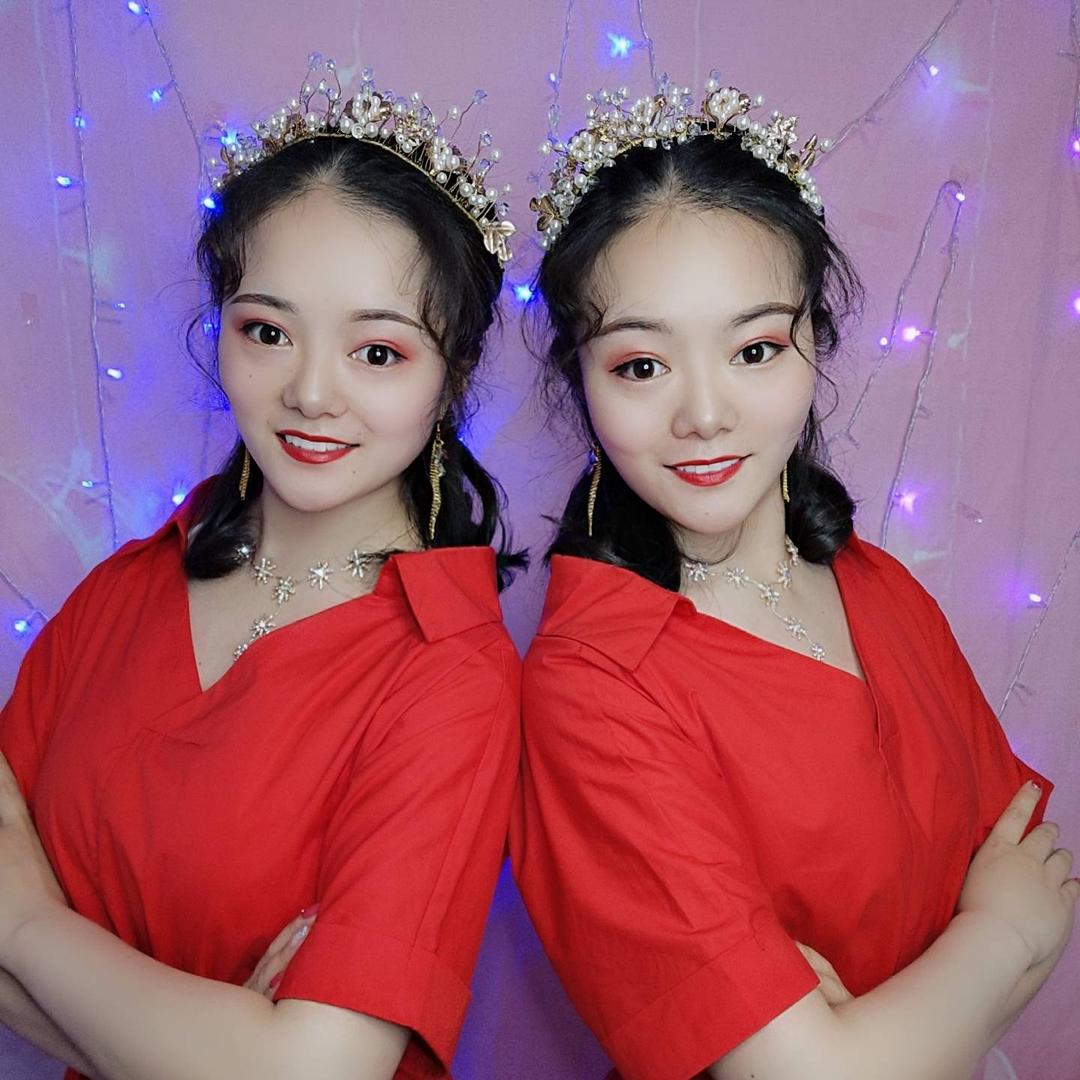 戏曲潇洒姐妹