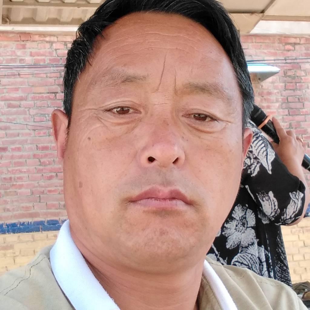 雄心壮志，八面威风