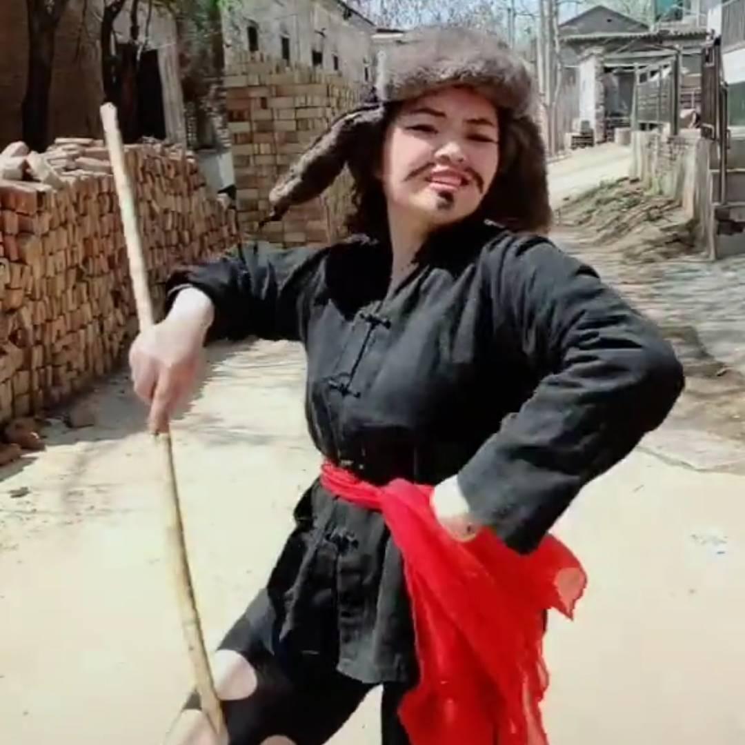 邵家俩少爷~手工粽子