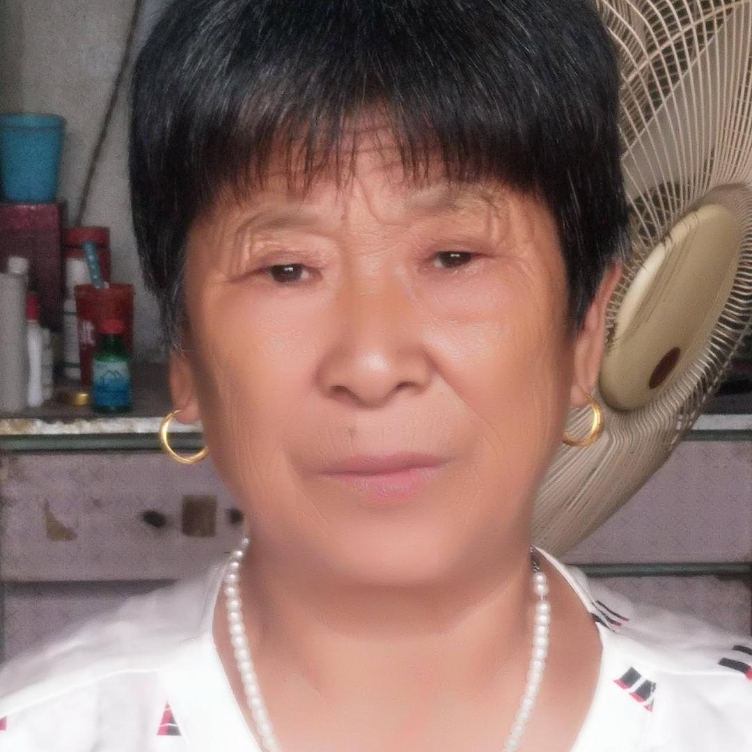 李洪芬