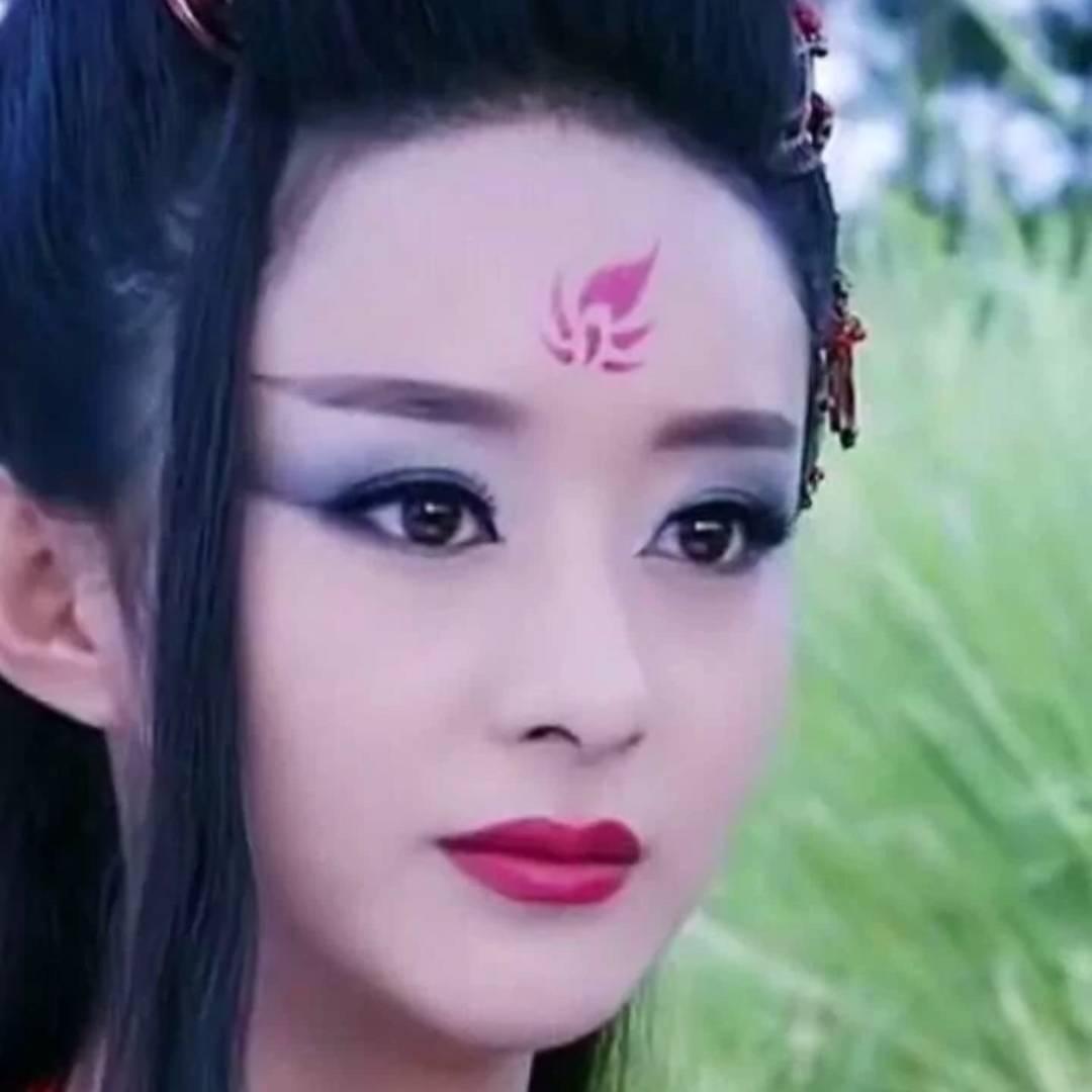 经纪人小黑