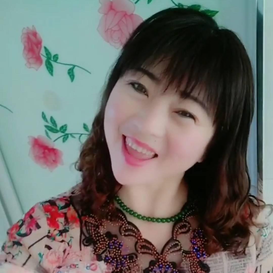 出水芙蓉开心时刻