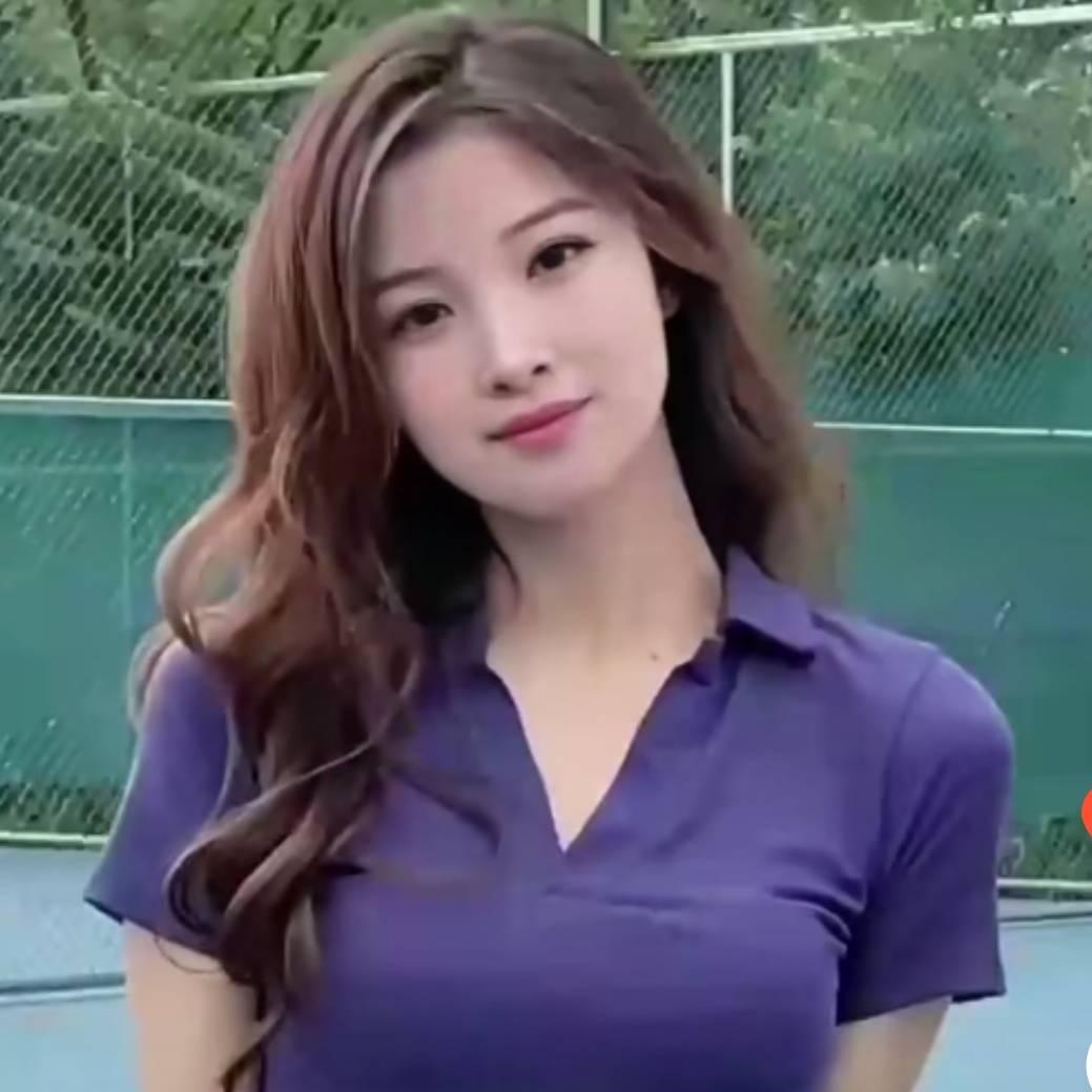 曲剧演员小敏