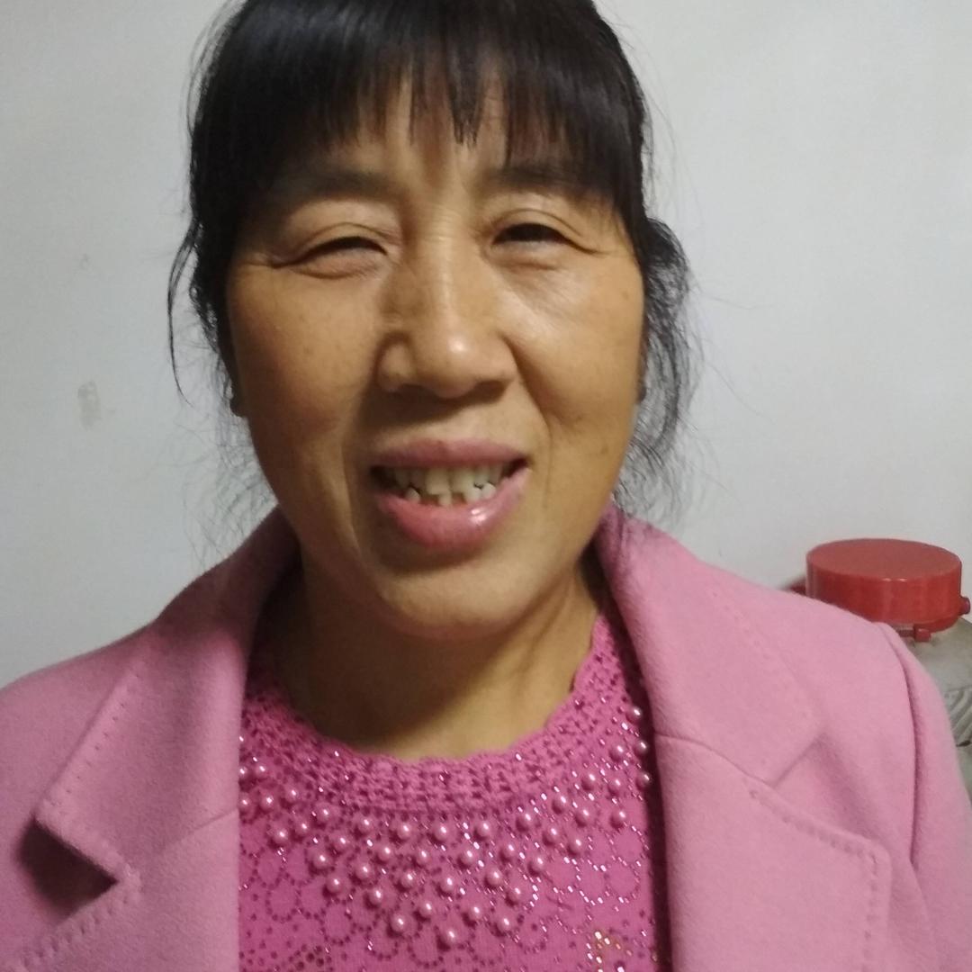 周小小小英