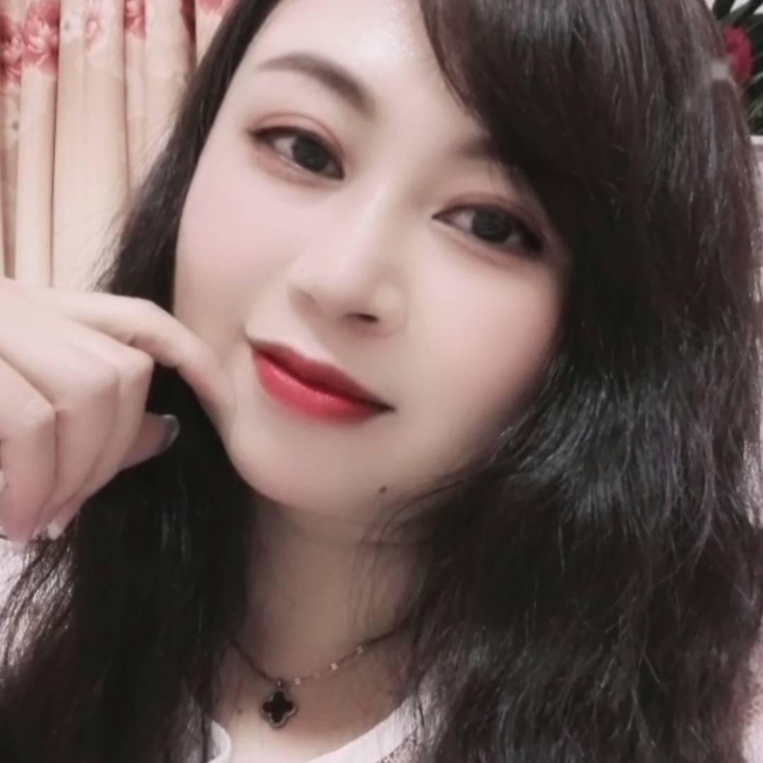 阳光华姐（爱唱歌）