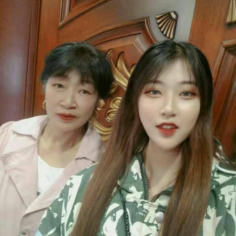 放羊的玲姐