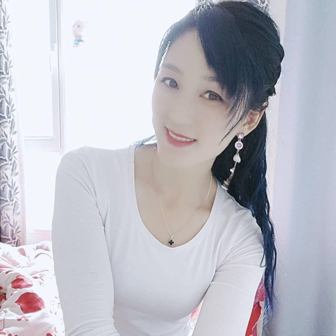 新泰爱笑的小妞