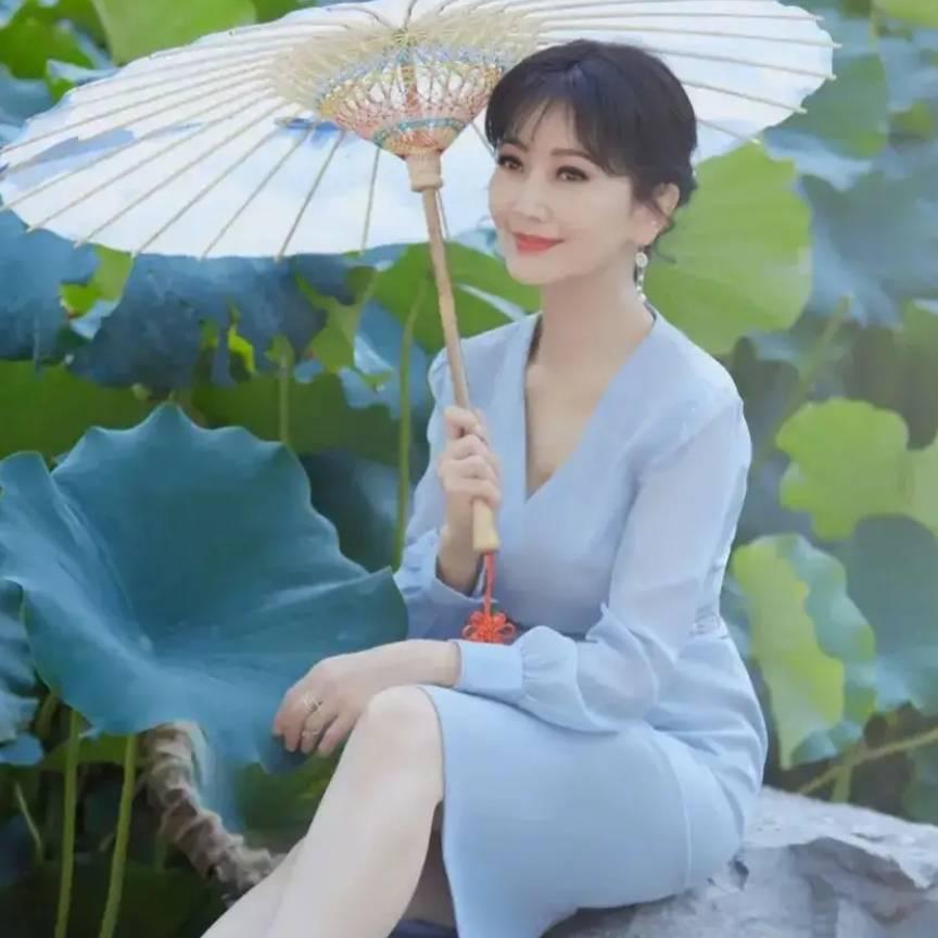 一轮明月.