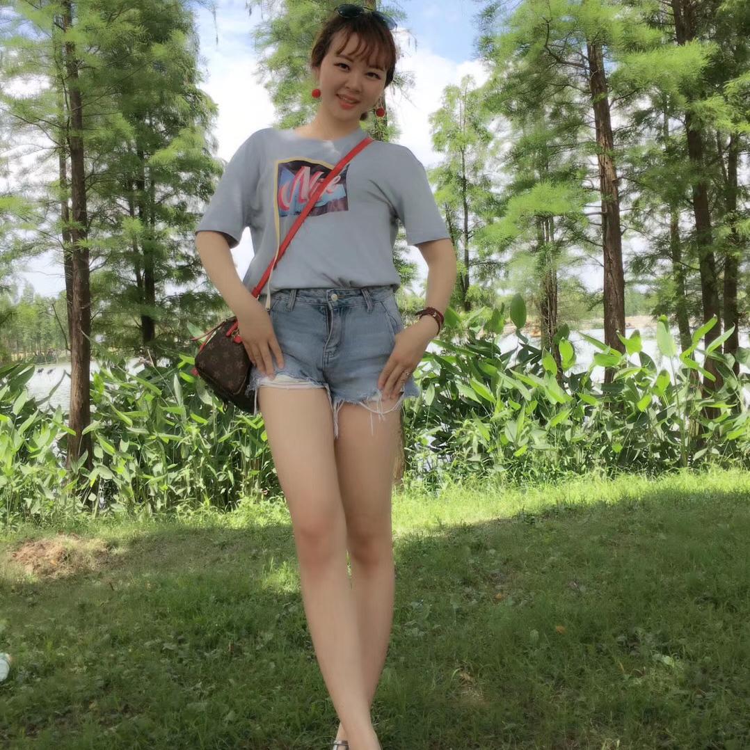 90后妞妞