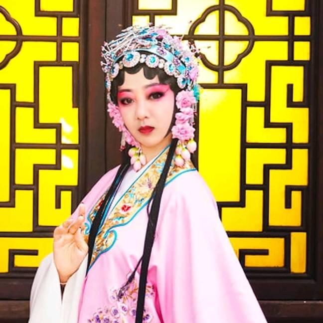 沐易潇潇