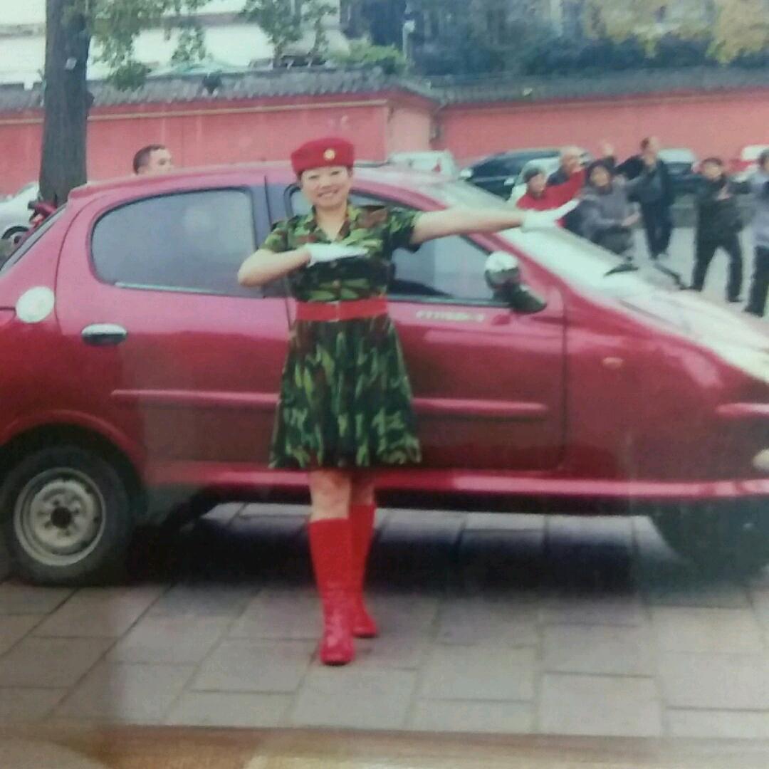 田玉群，62年的虎二姐