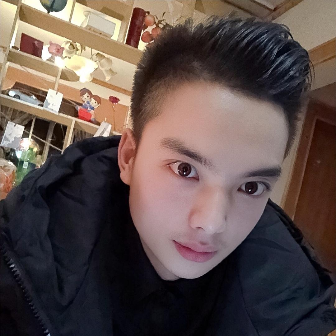 【烦恼💗粉碎机】