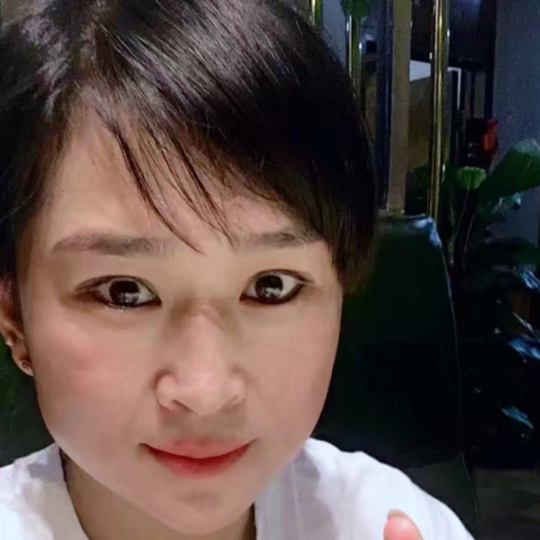 左手牵右手
