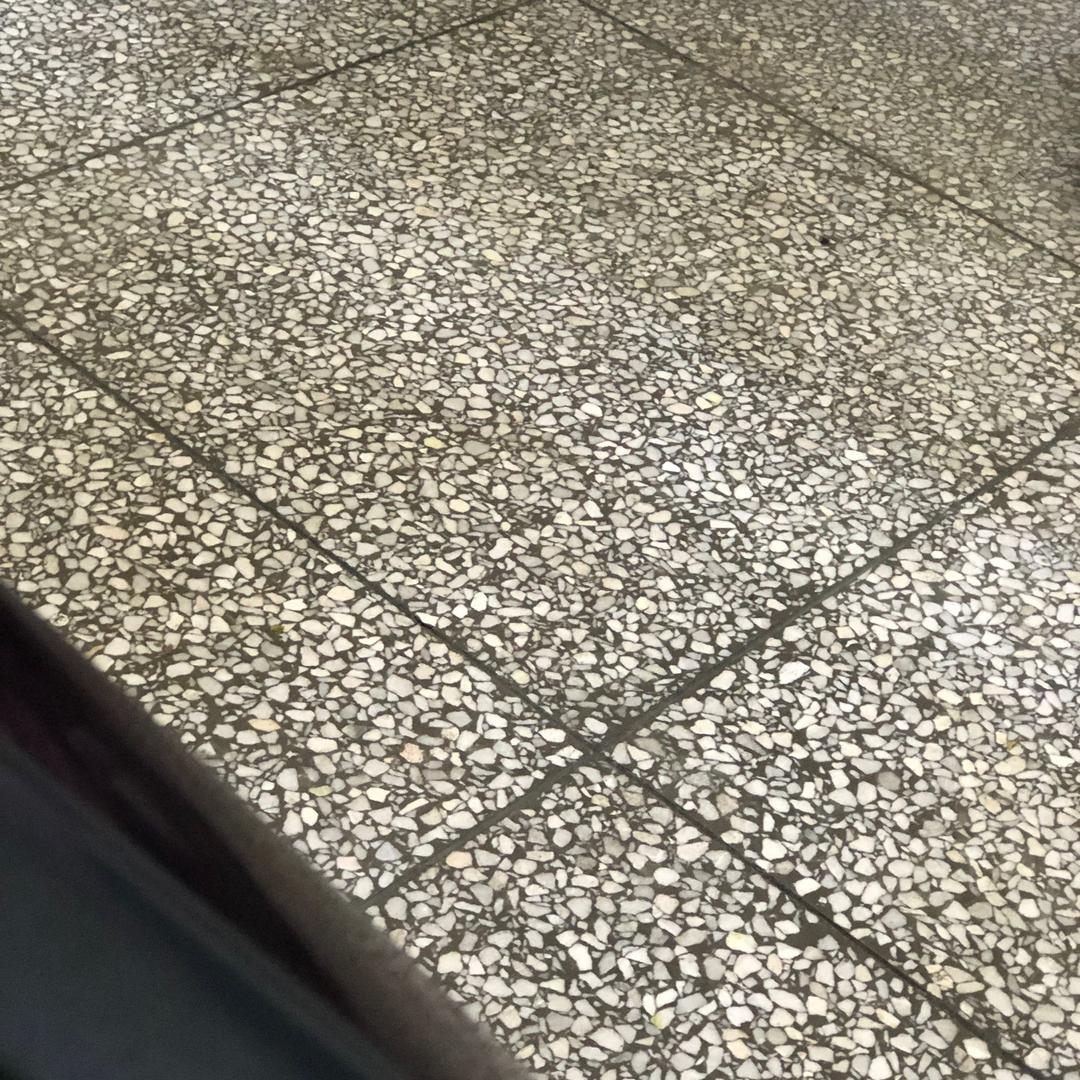 李花花