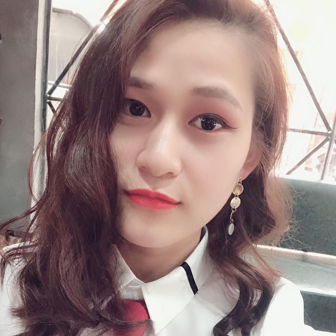 梁桂桂（雷州伴娘姐妹团出租）