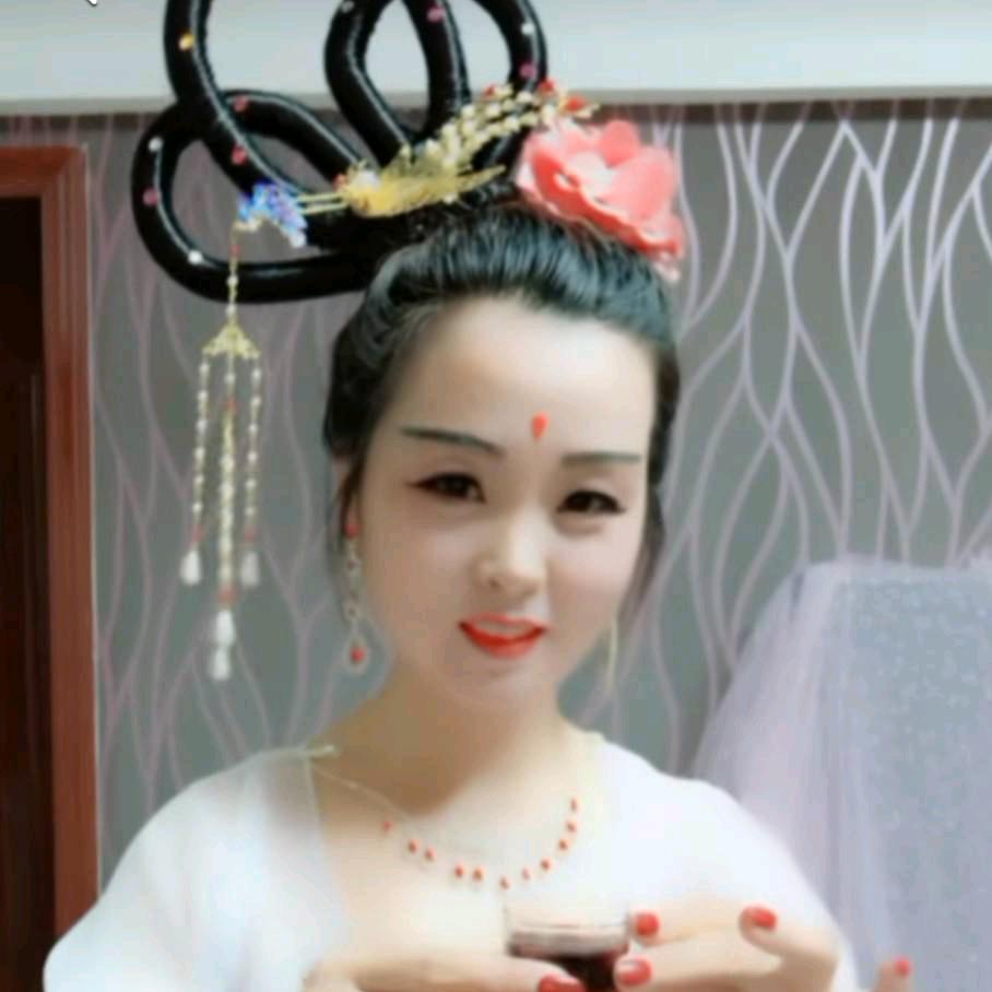 裙舞飞扬