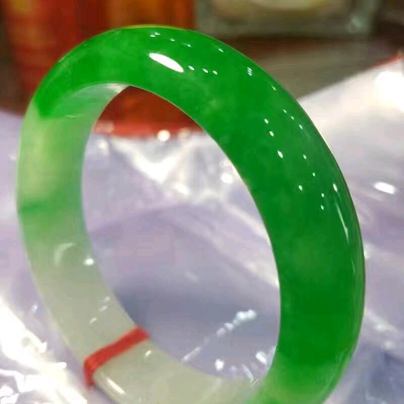 黄氏翡翠