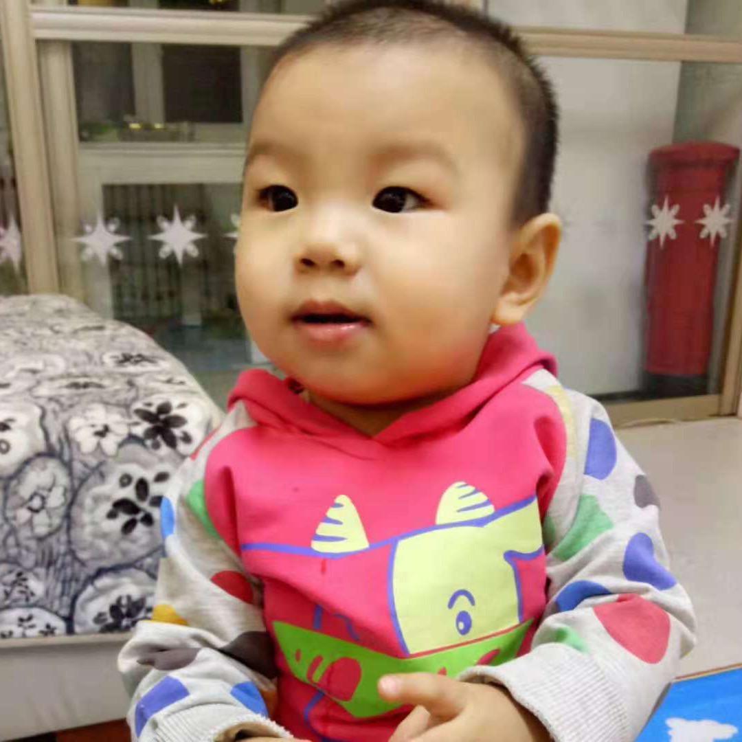 臭臭和妹妹