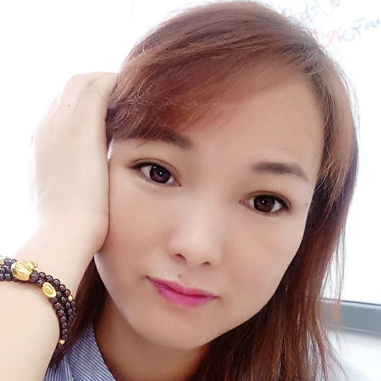 杨杨得亿💫💫