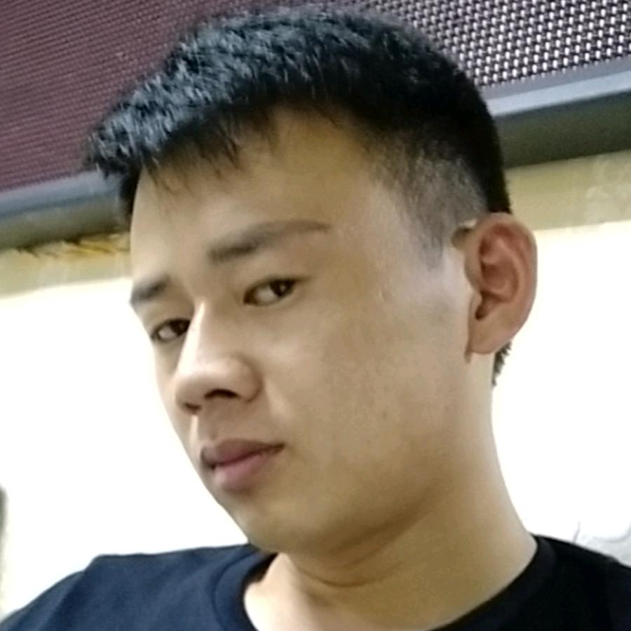 @伟