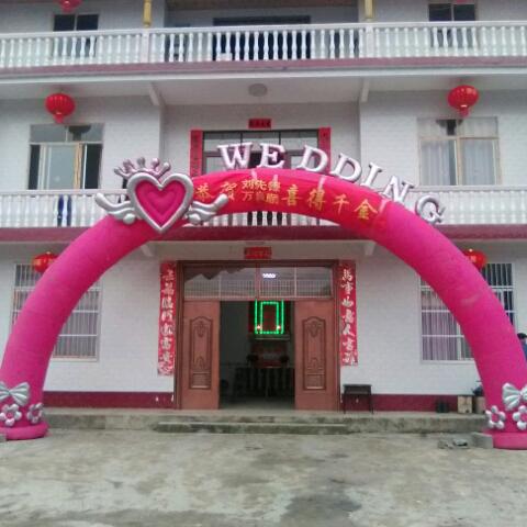 起重搬迁大小叉车出租刘