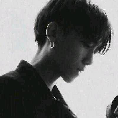 段夏ღ