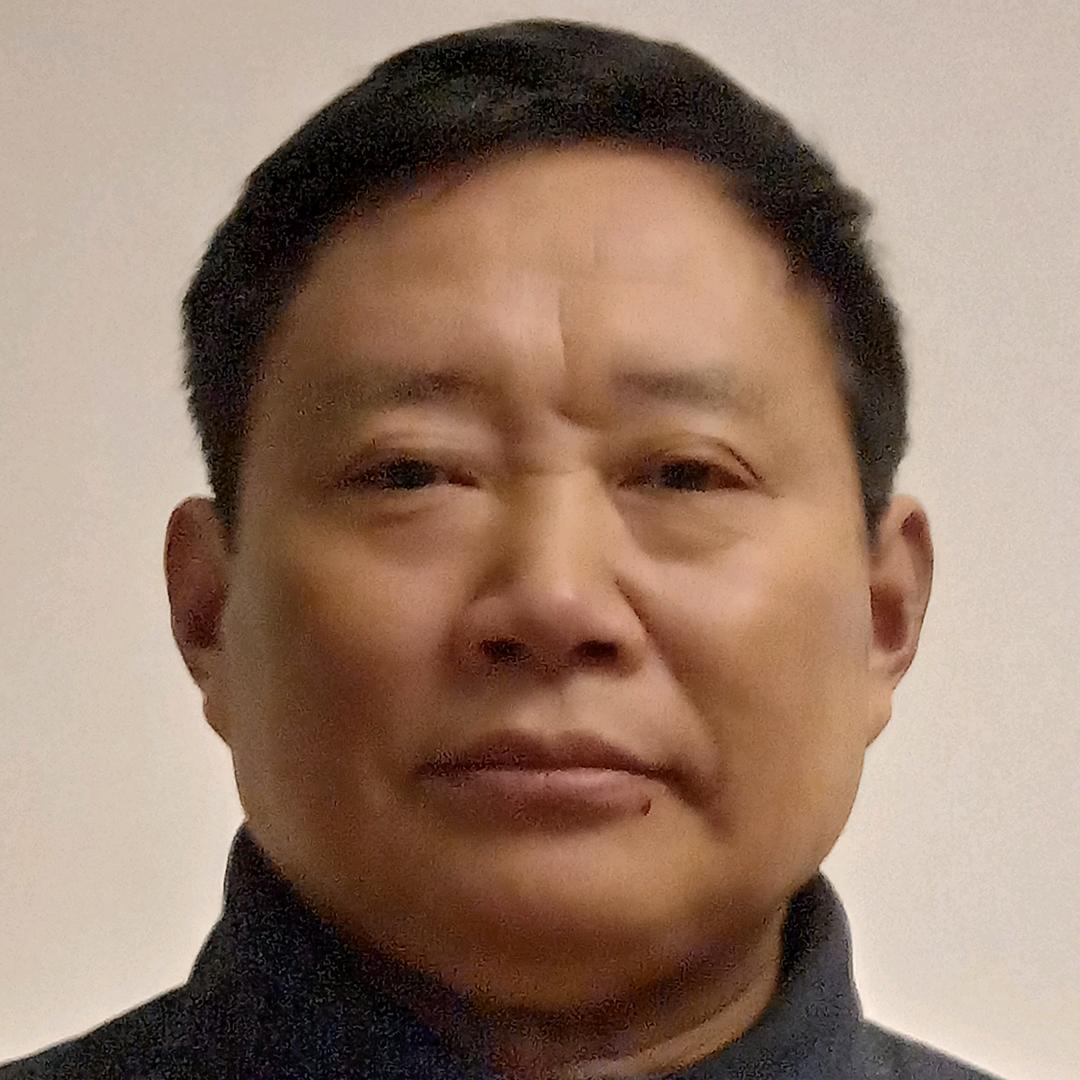 开心过好每一天👨