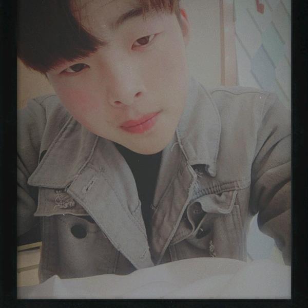 wō哭了誰會心疼