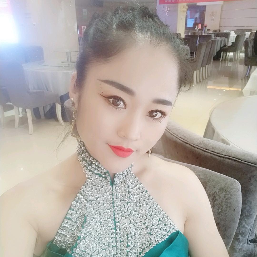 爱唱歌彩彩