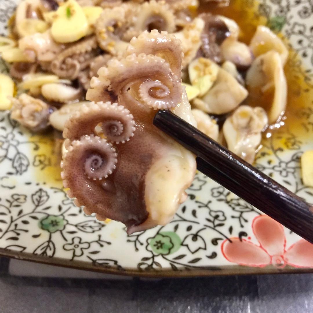 铠钺