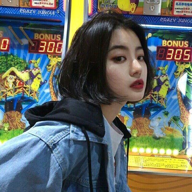 CAIYUN姐姐