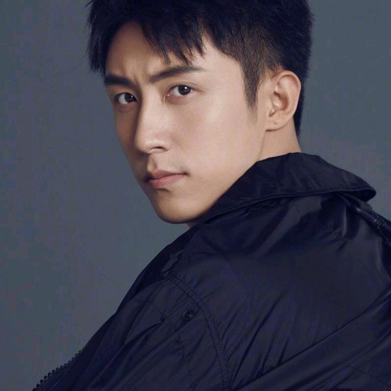 游山玩水