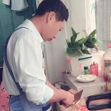 请勿逗刘