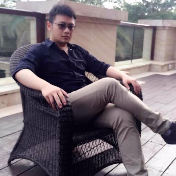 燃烧的胸毛（有低保）