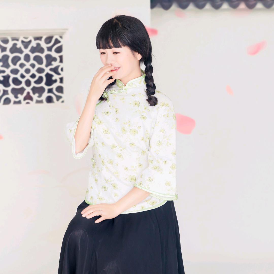 山秀子