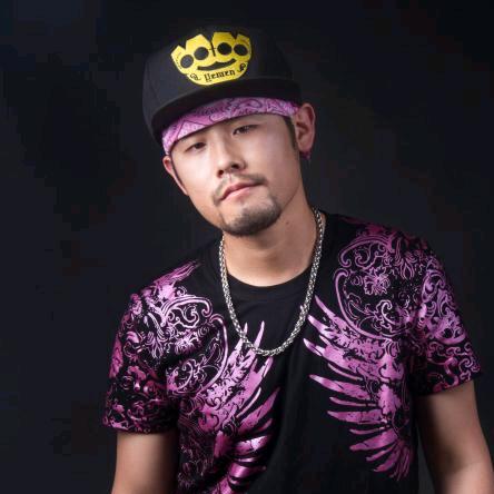 雍杰伦