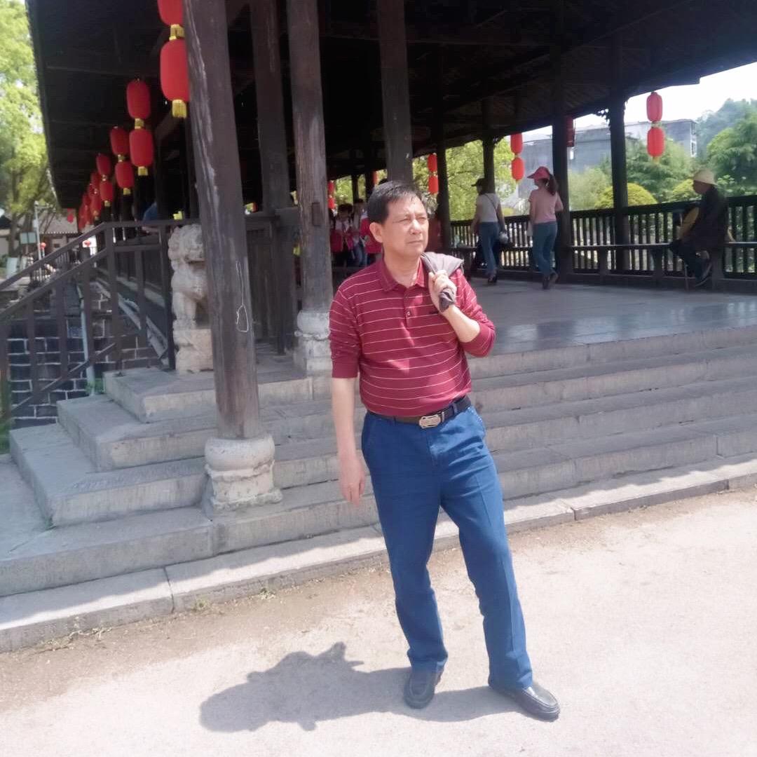 ．土家老唐：