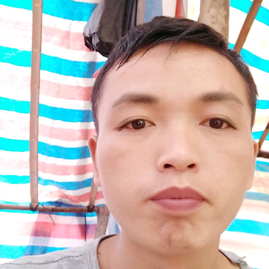 小覃