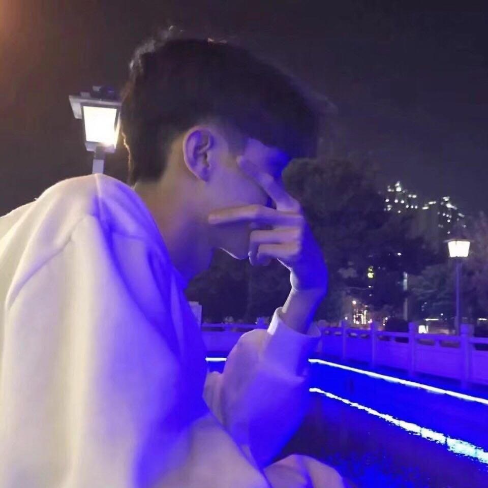 哦哦
