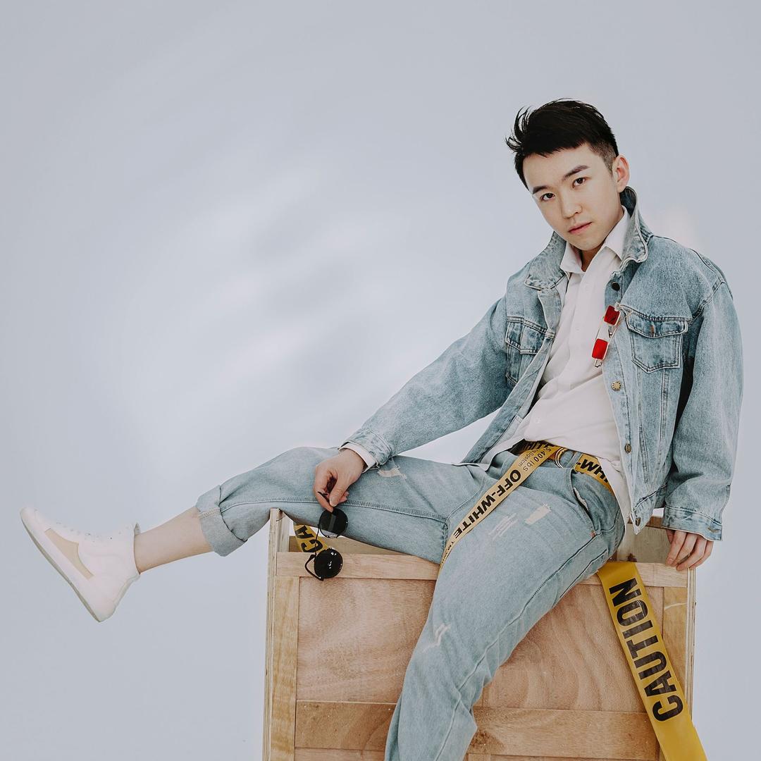 成都榆洋发型设计