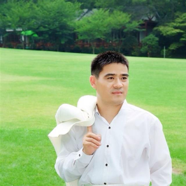大卫.。