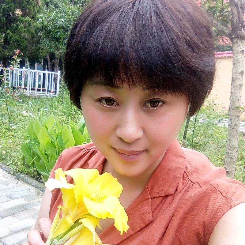 我爱黄玫瑰🌷