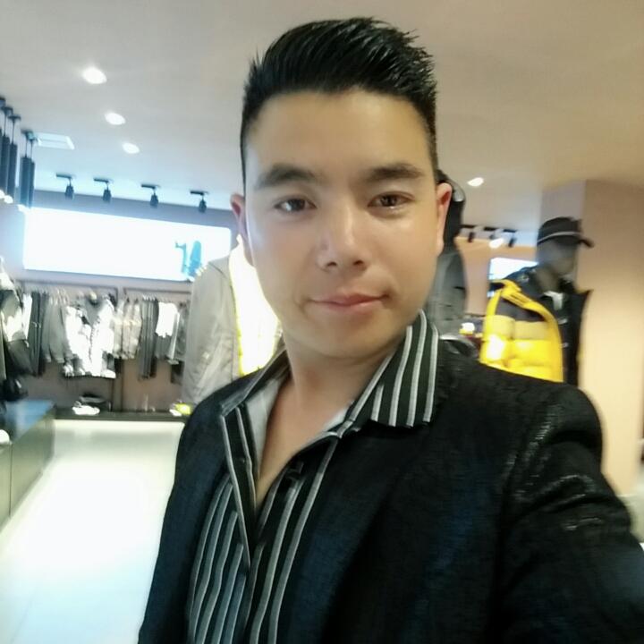 泪自己尝痛自己扛