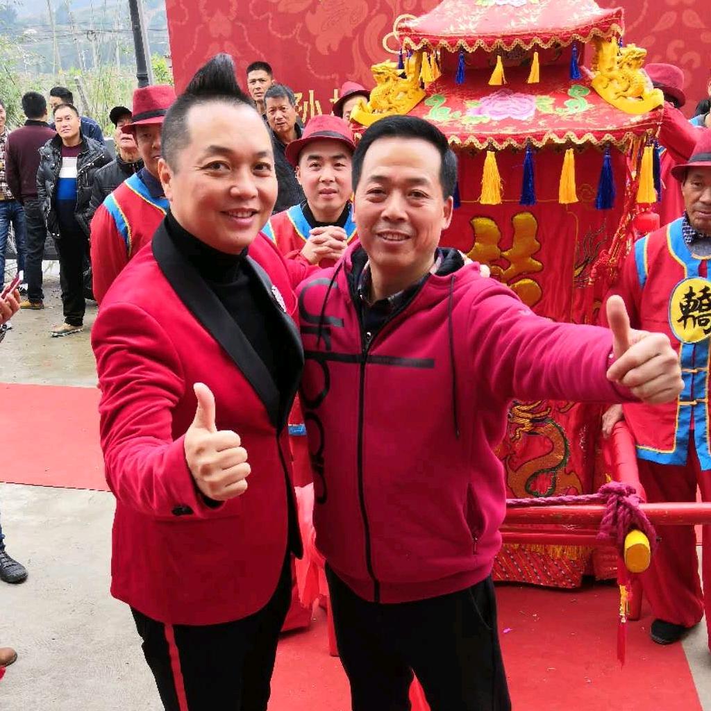 龙凤花轿迎亲策划